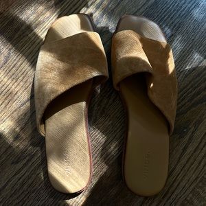 Vince Leather Sandals